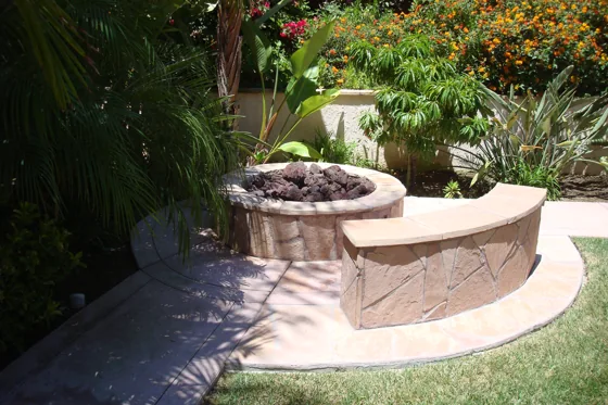 Curved garden wall and water feature