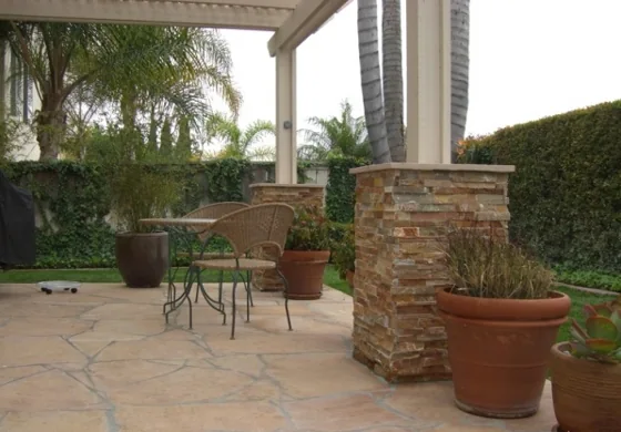 Garden wall, pillars and planting